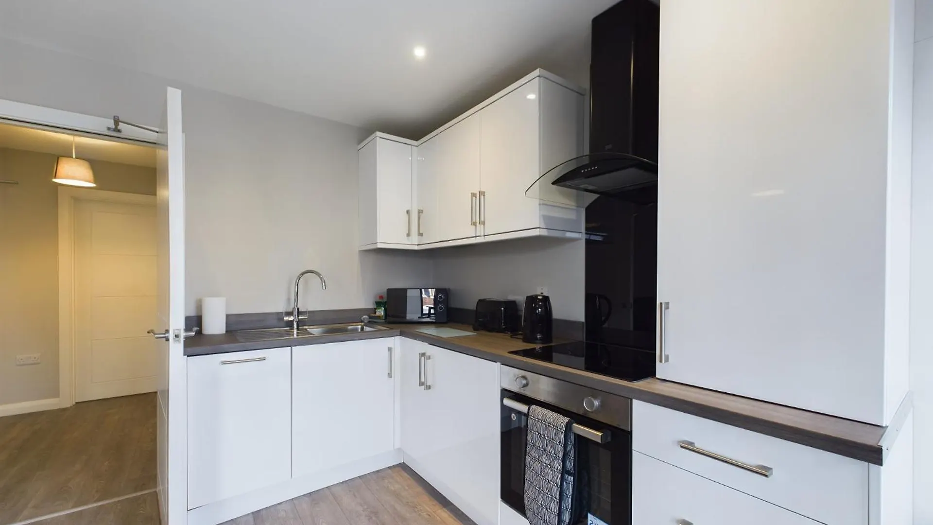 Cozy 1 Bedroom Apartment In Belfast